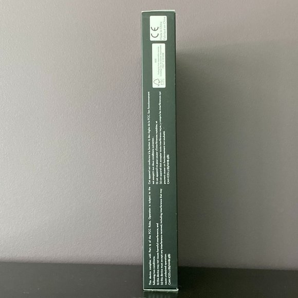 BLAQ Battery Powered Toothbrush - Picture 3 of 6